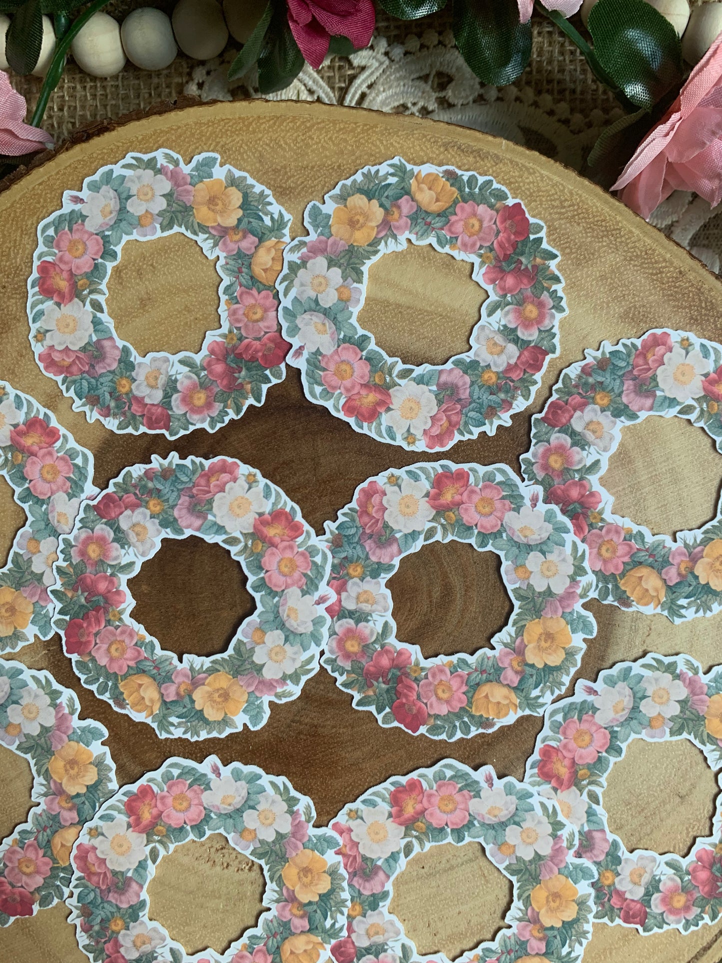 Vintage Floral Wreath Die Cut Stickers - 10 Pack